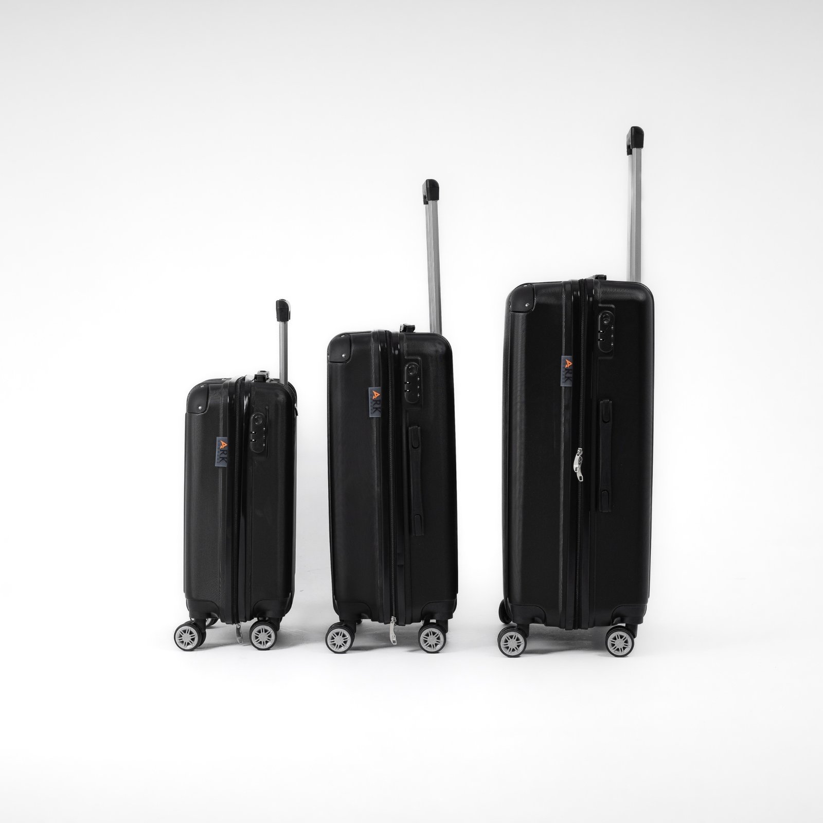 Raven Noir Voyage Luggage Set